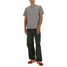 T-SHIRT CON TASCA