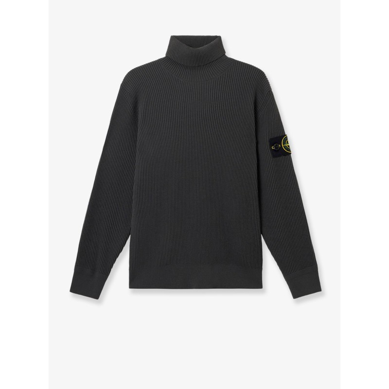 Certified virgin wool turtleneck sweater