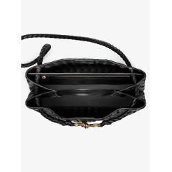Andiamo leathwer shoulder bag with Intrecciato motif