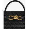 Andiamo leathwer shoulder bag with Intrecciato motif