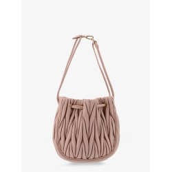 Matelassé leather bucket bag