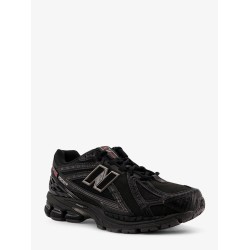 Nylon sneakers