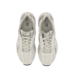 SNEAKER 530