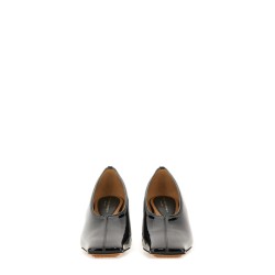 SQUARE TOE SHOE