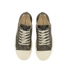 CANVAS SNEAKER