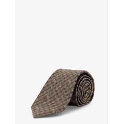Silk tie