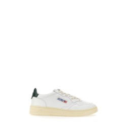 SNEAKER MEDALIST