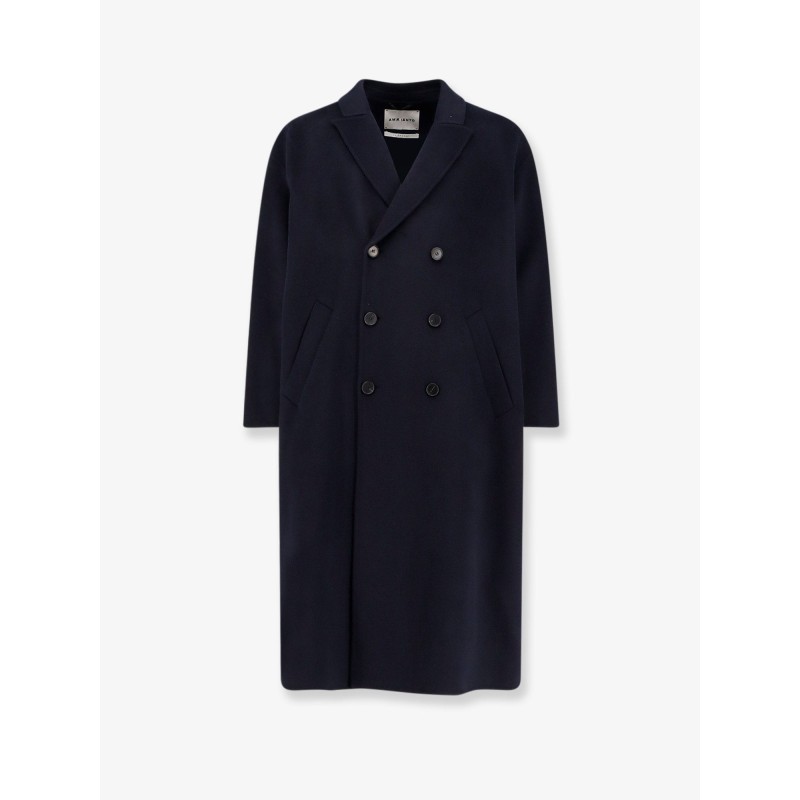 Outdoor wool coat