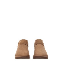BOOT CLASSIC ULTRA MINI