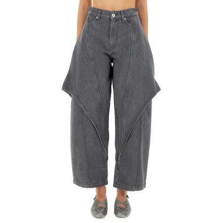 "SCULPTURAL" JEANS
