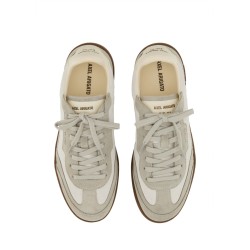 "SAYS T-TOE" SNEAKER