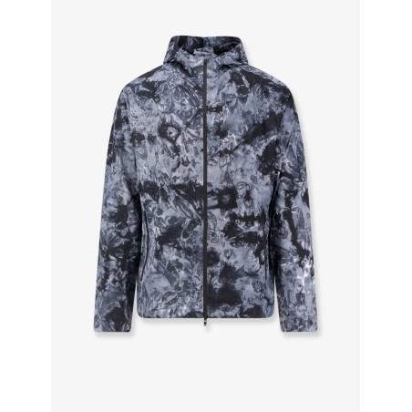 Run nylon jacket