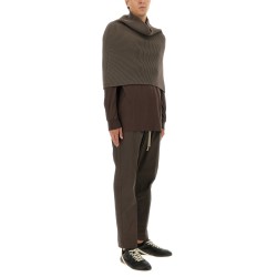 KNITTED CAPE