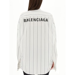 SHIRT WITH LOGO