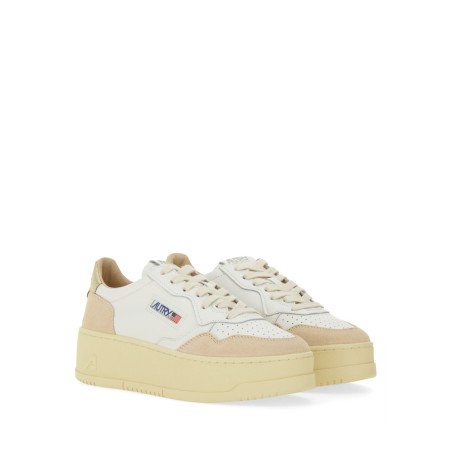 "MEDALIST" PLATFORM SNEAKER