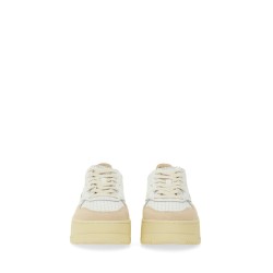 "MEDALIST" PLATFORM SNEAKER