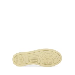 "MEDALIST" PLATFORM SNEAKER