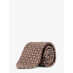 Silk tie