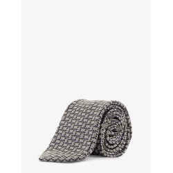 Silk tie