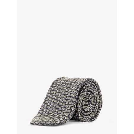 Silk tie