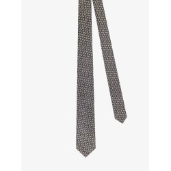 Silk tie