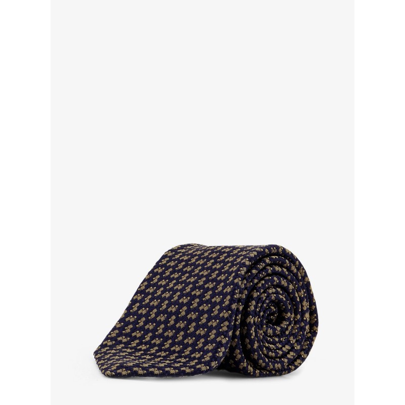 Silk tie