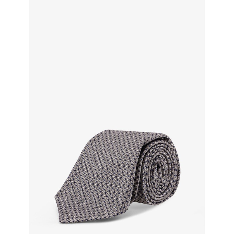 Silk tie