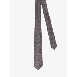 Silk tie