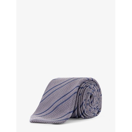 Silk tie