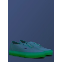 AUTHENTIC SNEAKER