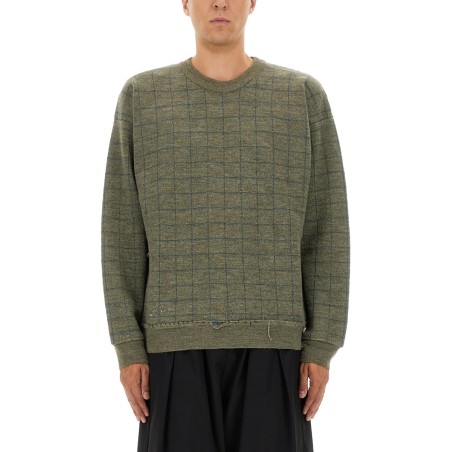 SWEATSHIRT WITH WORN EFFECT