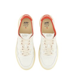 "MEDALIST LOW" SNEAKER