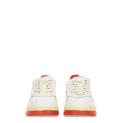 "MEDALIST LOW" SNEAKER