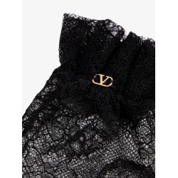 Lace gloves