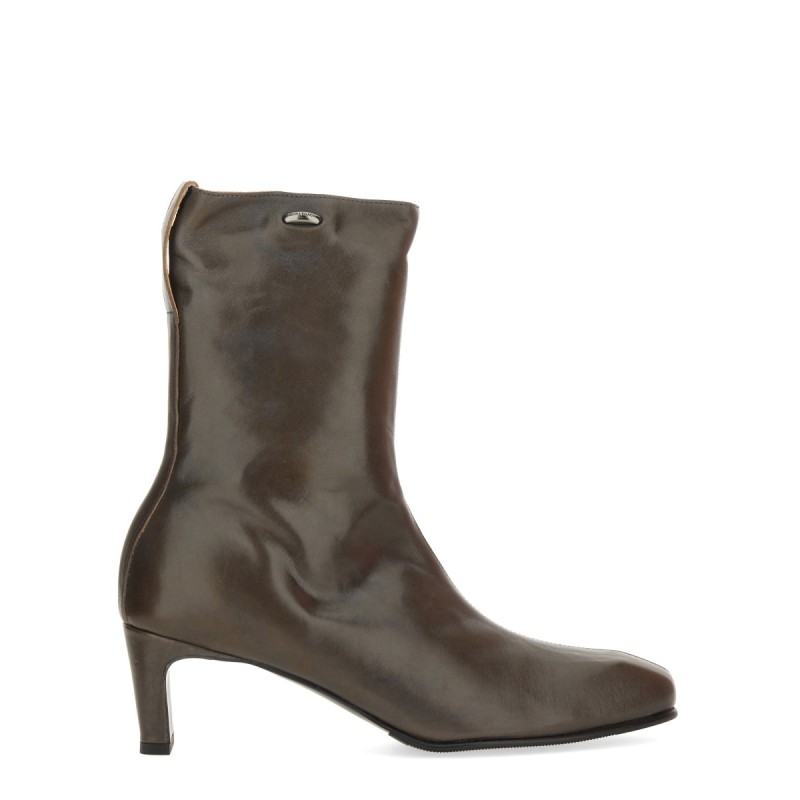 BOOT "KARASU"