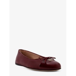 Leather ballerinas with patent leather details