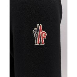 Nylon down jacket with fleece inserts