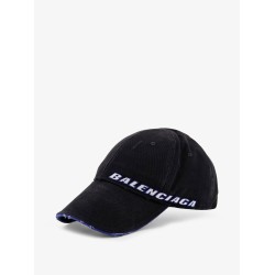 Cotton baseball hat with distressed effect