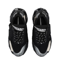 "FASTER" SNEAKER