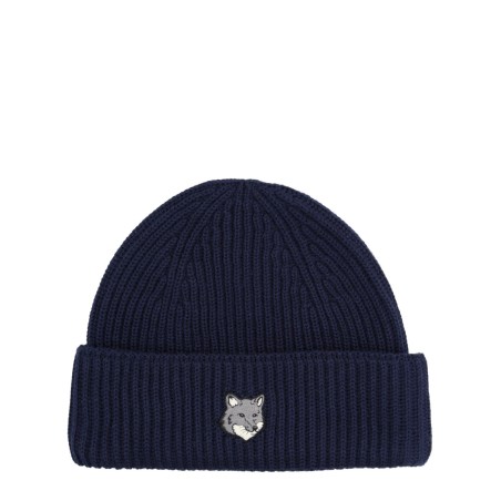 BEANIE WITH FOX PATCH