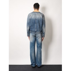 Washed blue ddenim jacket with suede collar