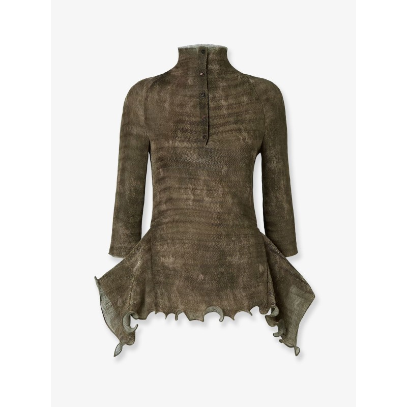 Pleated shirt
