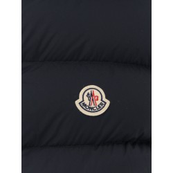Nylon sleeveless down jacket