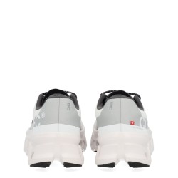 "CLOUDMONSTER" SNEAKER