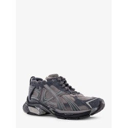 Runner low-top suede sneakers