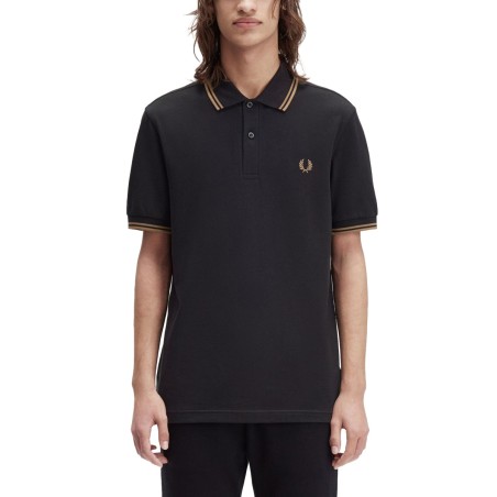 POLO WITH LOGO