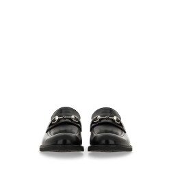 MOCCASIN WITH CLAMP