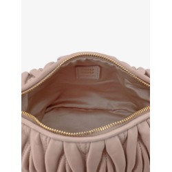 Matelassé leather handbag
