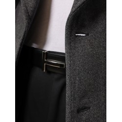 Leather belt with enamelled logo