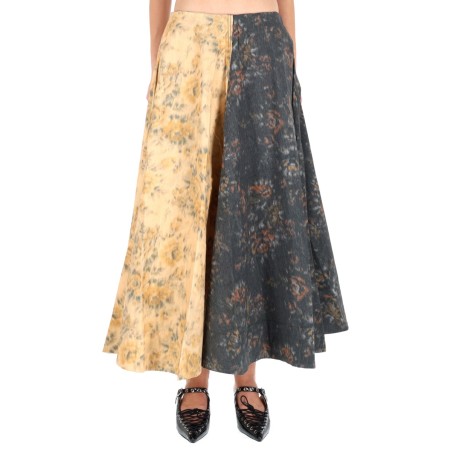 WHEELED SKIRT